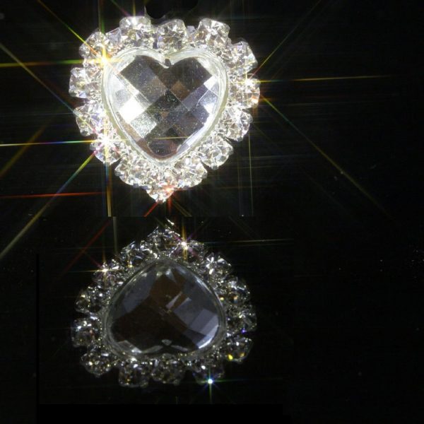 10 Heart Shaped Diamante Embellishments With Acrylic Centre